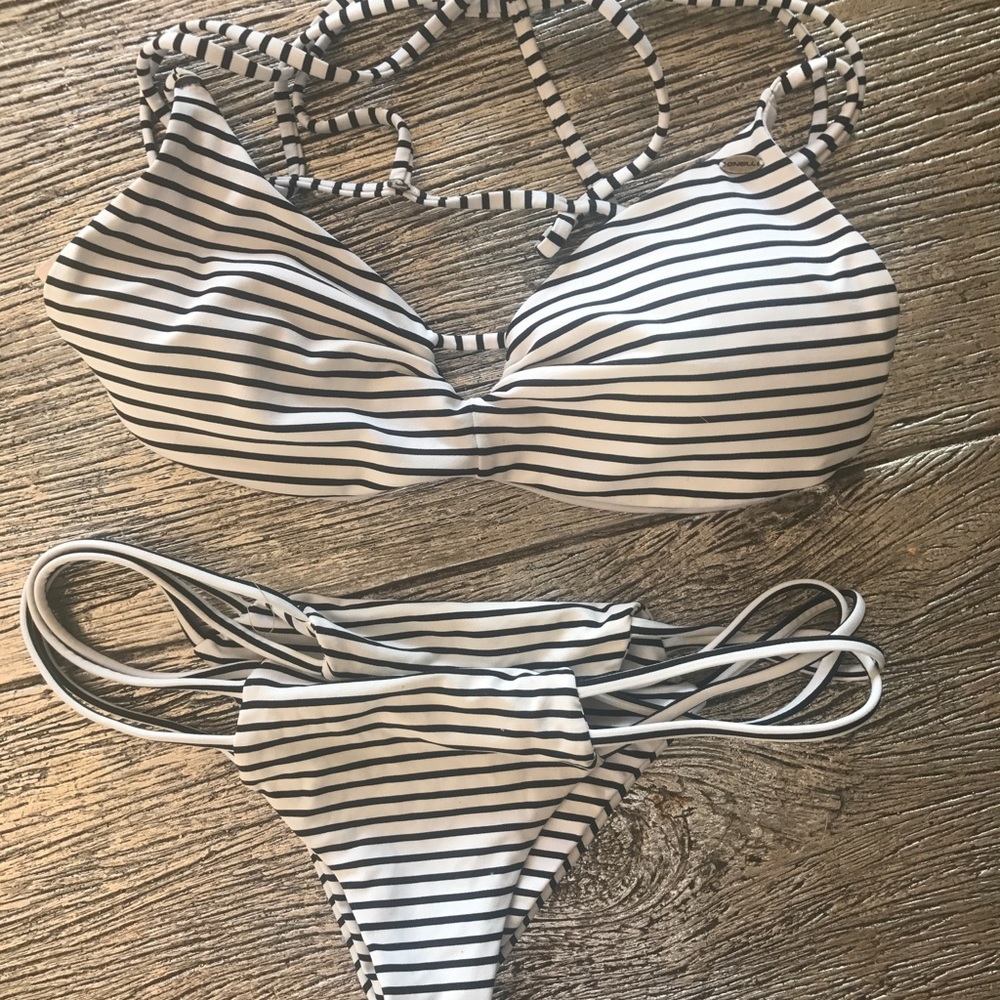swimsuit, never worn! super cute and flattering